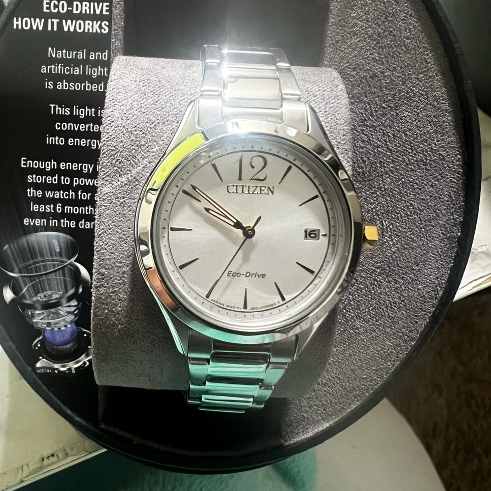 😍WOMEN CITIZEN ECO-DRIVE WATCH😍 - Picture 6 of 6